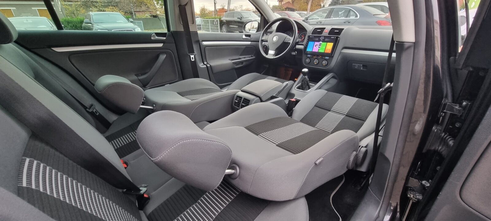 VW GOLF V, 1.4 BENZINA, 80 CP, AN 2008     RATE-LIVRARE-GARANTIE