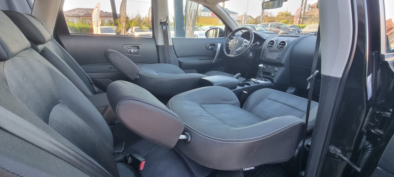 NISSAN QASHQAI TEKNA 4X4, 2.0 DIESEL, 150 CP, AN 2011, EURO 5      RATE-LIVRARE-GARANTIE