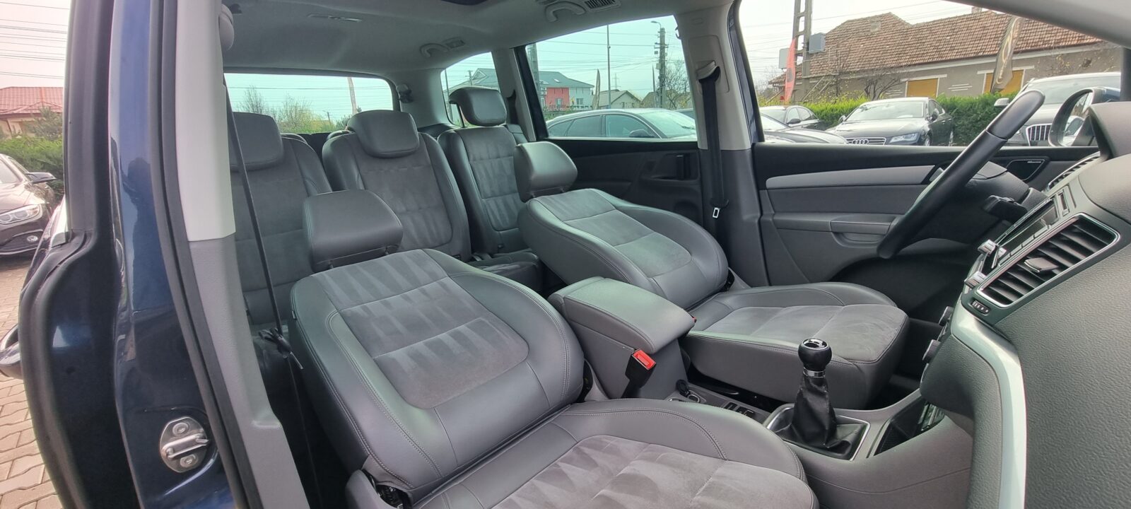 VW SHARAN, 7 LOCURI, 2.0 TDI, 140 CP, AN 2011, EURO 5     RATE-LIVRARE-GARANTIE