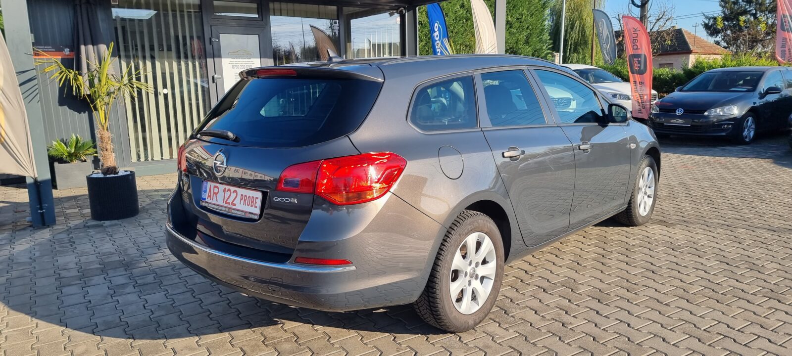 OPEL ASTRA J, 1.6 DIESEL, 136 CP, AN 2015, EURO 6     RATE-LIVRARE-GARANTIE