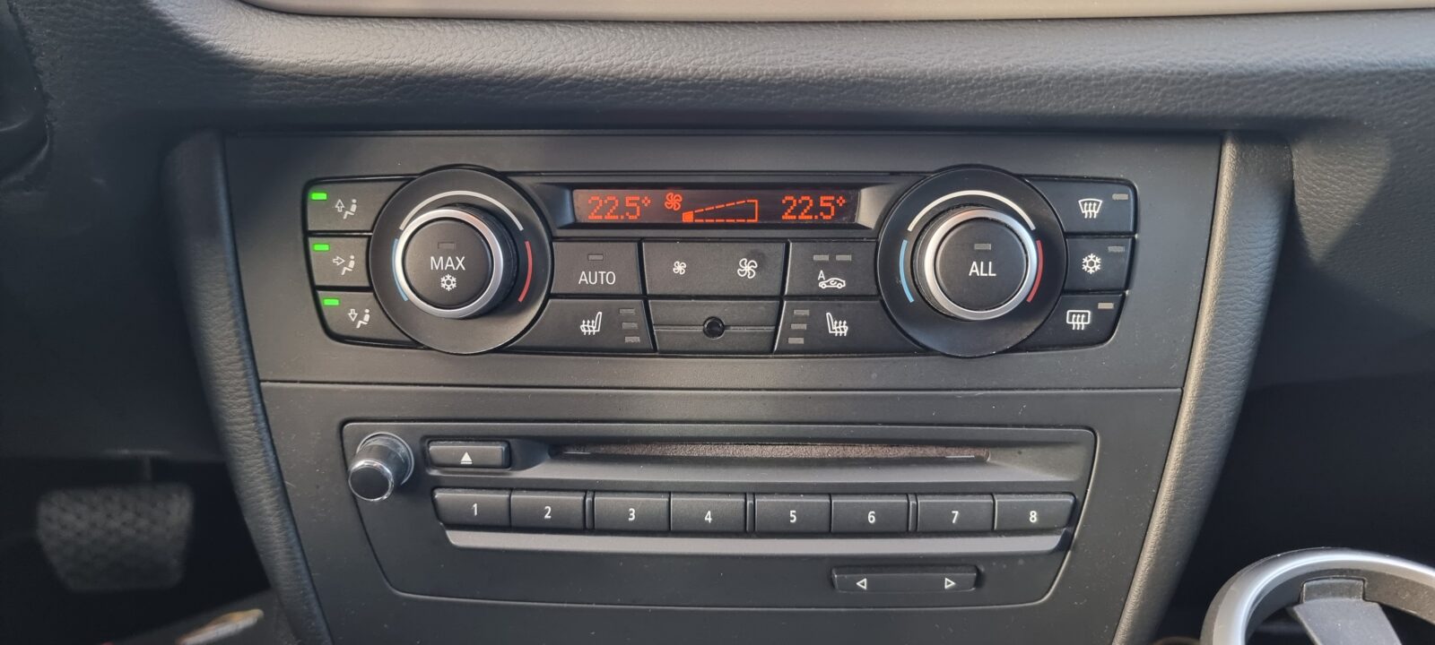BMW X1 XDRIVE, 2.0 DIESEL, 177 CP, AN 2010, EURO 5     RATE-LIVRARE-GARANTIE