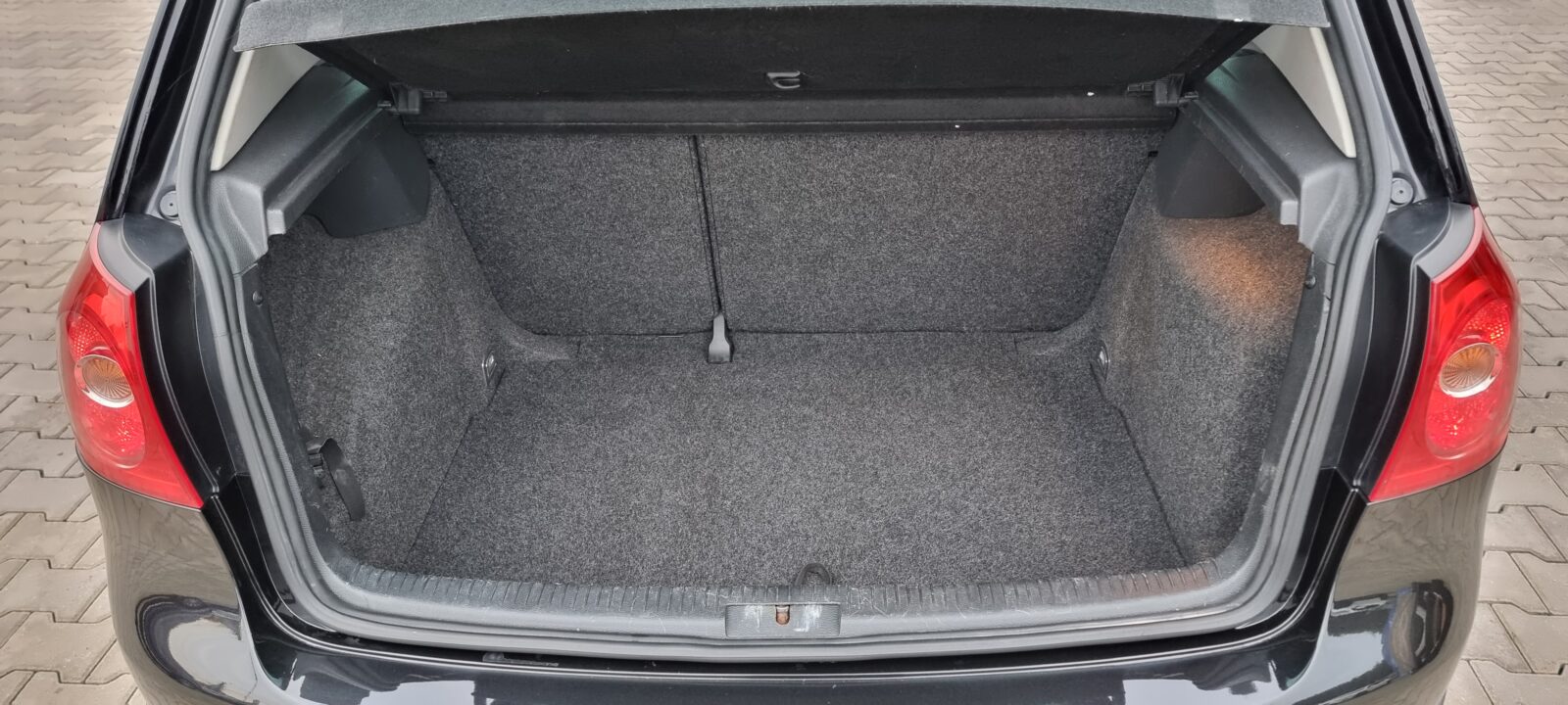 VW GOLF V, 1.4 BENZINA, 80 CP, AN 2008     RATE-LIVRARE-GARANTIE
