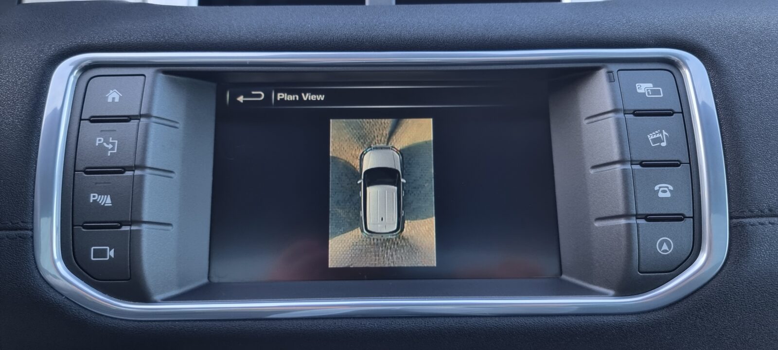 RANGE ROVER EVOQUE AUTOBIOGRAPHY 4X4, 2.0 DIESEL, 180 CP, AN 2015, EURO 6       REVIZIE EFECTUATA ( DISTRIBUTIE + ULEI CUTIE + ULEI SI FILTRE )     RATE-LIVRARE-GARANTIE