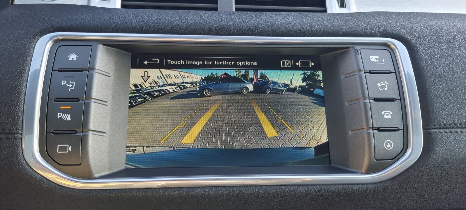 RANGE ROVER EVOQUE AUTOBIOGRAPHY 4X4, 2.0 DIESEL, 180 CP, AN 2015, EURO 6       REVIZIE EFECTUATA ( DISTRIBUTIE + ULEI CUTIE + ULEI SI FILTRE )     RATE-LIVRARE-GARANTIE
