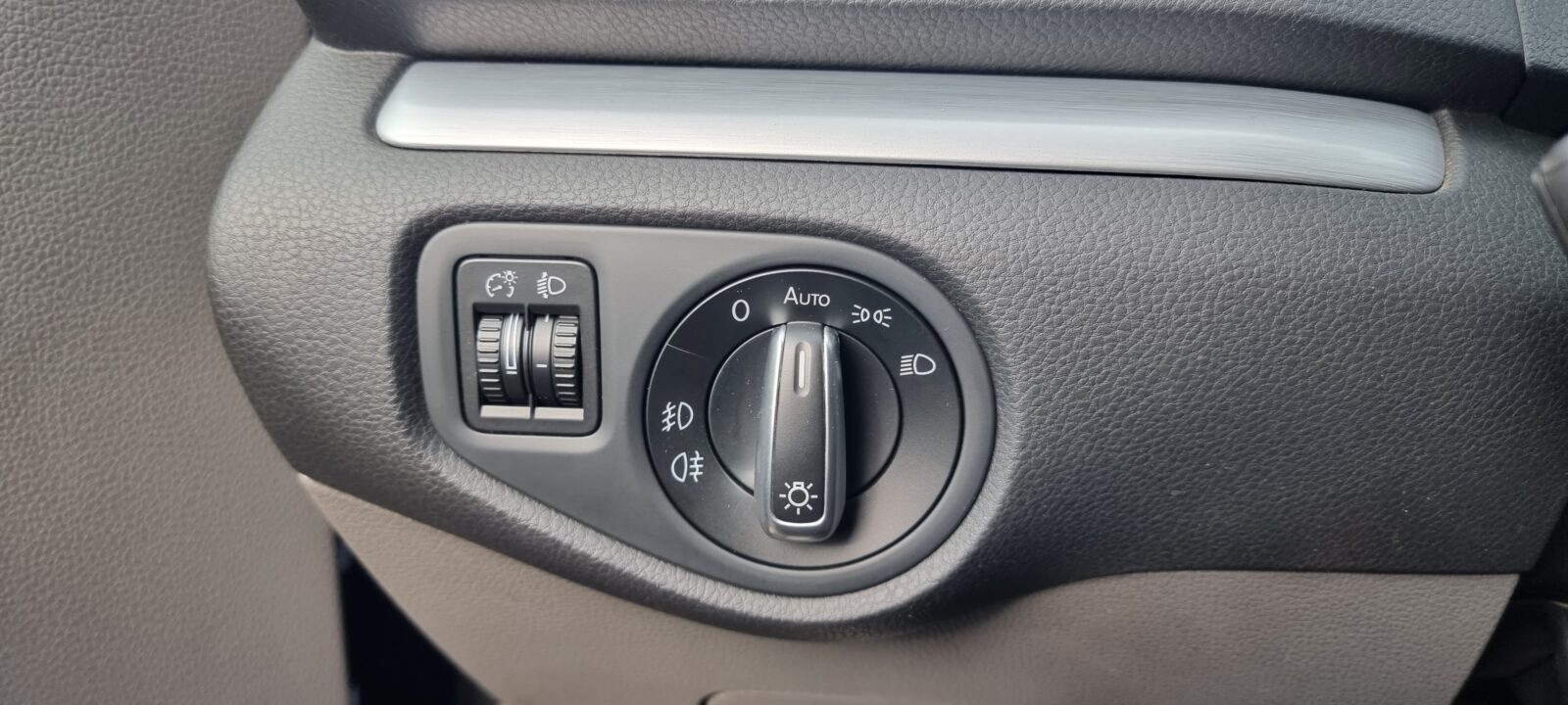 VW SHARAN, 7 LOCURI, 2.0 TDI, 140 CP, AN 2011, EURO 5     RATE-LIVRARE-GARANTIE
