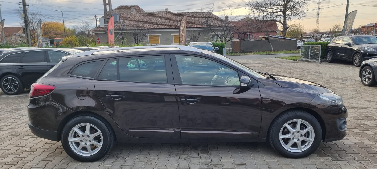 RENAULT MEGANE, 1.2 BENZINA, 116 CP, AN 2016, EURO 6     REVIZIE EFECTUATA ( DISTRIBUTIE + ULEI SI FILTRE )     RATE-LIVRARE-GARANTIE
