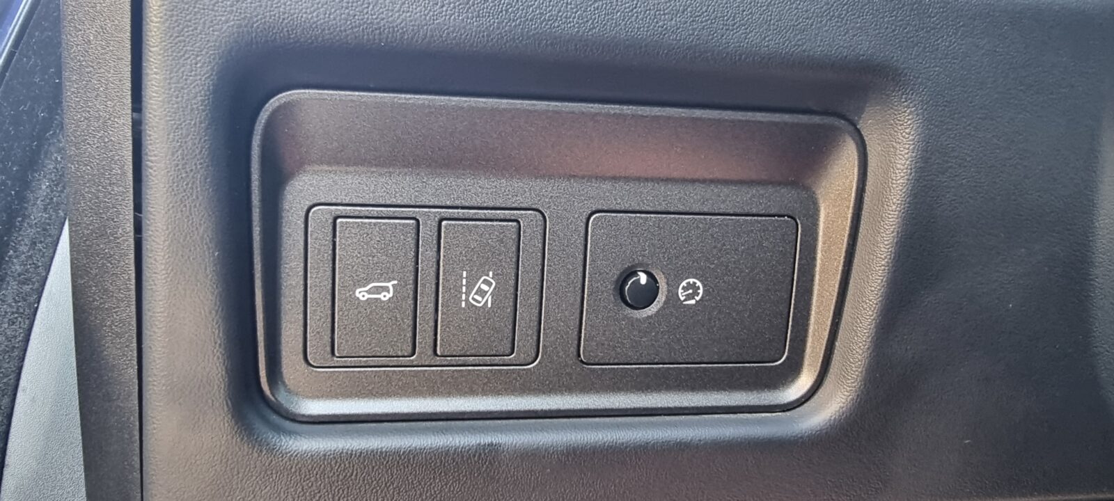 RANGE ROVER EVOQUE AUTOBIOGRAPHY 4X4, 2.0 DIESEL, 180 CP, AN 2015, EURO 6       REVIZIE EFECTUATA ( DISTRIBUTIE + ULEI CUTIE + ULEI SI FILTRE )     RATE-LIVRARE-GARANTIE