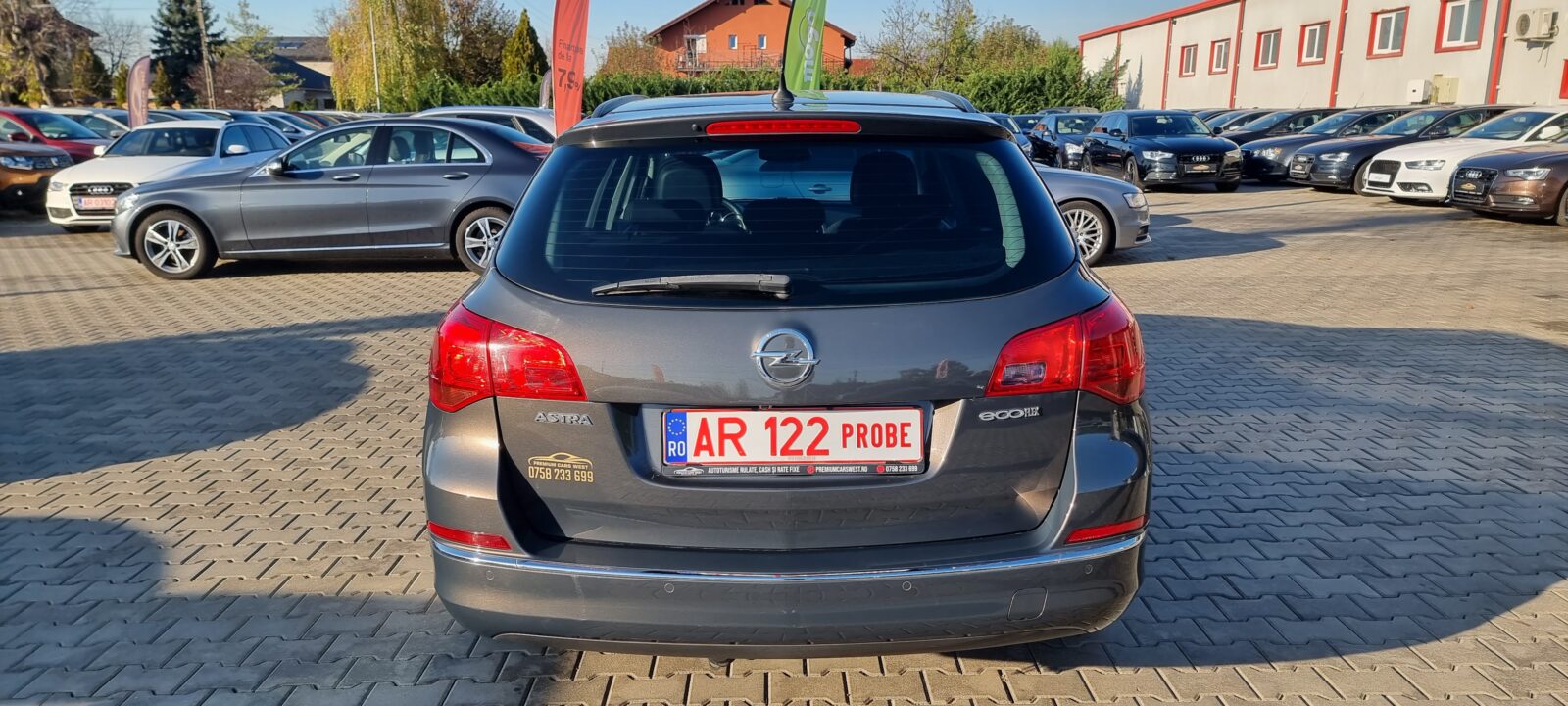 OPEL ASTRA J, 1.6 DIESEL, 136 CP, AN 2015, EURO 6     RATE-LIVRARE-GARANTIE