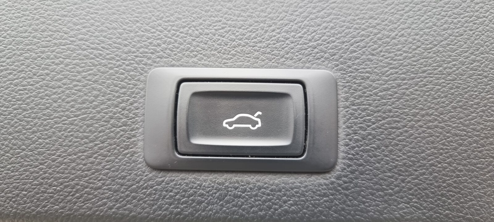 AUDI A6 AVANT, 2.0 TDI, 177 CP, AN 2013, EURO 5        DISTRIBUTIE SCHIMBATA      RATE-LIVRARE-GARANTIE