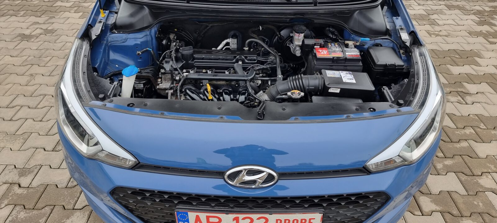 HYUNDAI i20, 1.25 BENZINA, 75 CP, AN 2017, EURO 6      REVIZIE EFECTUATA ( DISTRIBUTIE + ULEI SI FILTRE )   RATE-LIVRARE-GARANTIE