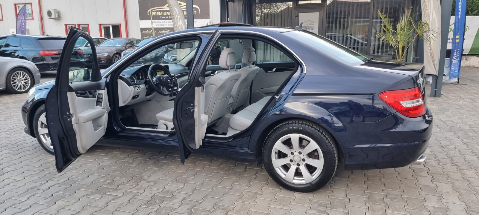 MERCEDES-BENZ C220 CDI, 2.2 DIESEL, 170 CP, AN 2011, EURO 5     RATE-LIVRARE-GARANTIE