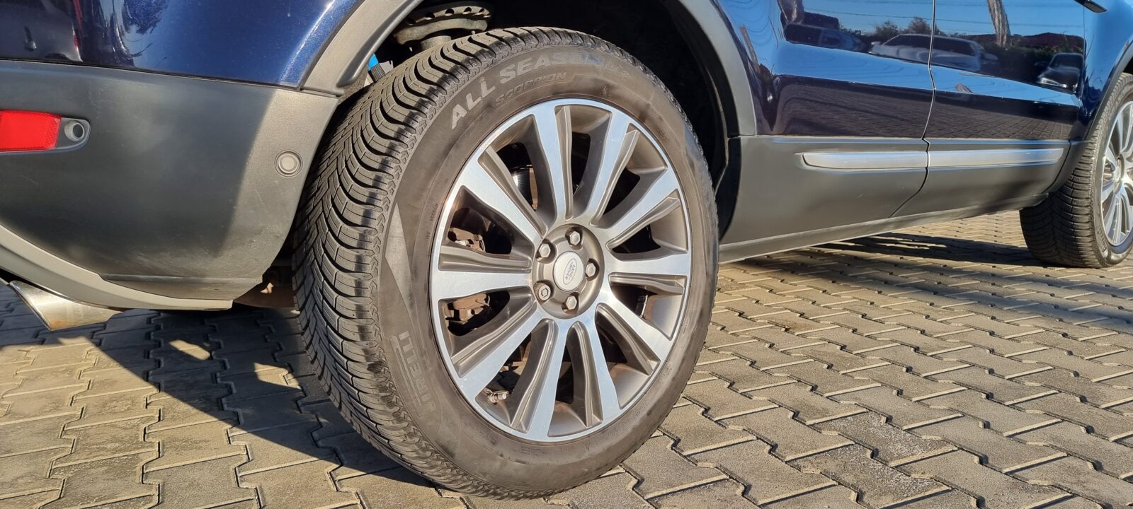 RANGE ROVER EVOQUE AUTOBIOGRAPHY 4X4, 2.0 DIESEL, 180 CP, AN 2015, EURO 6       REVIZIE EFECTUATA ( DISTRIBUTIE + ULEI CUTIE + ULEI SI FILTRE )     RATE-LIVRARE-GARANTIE