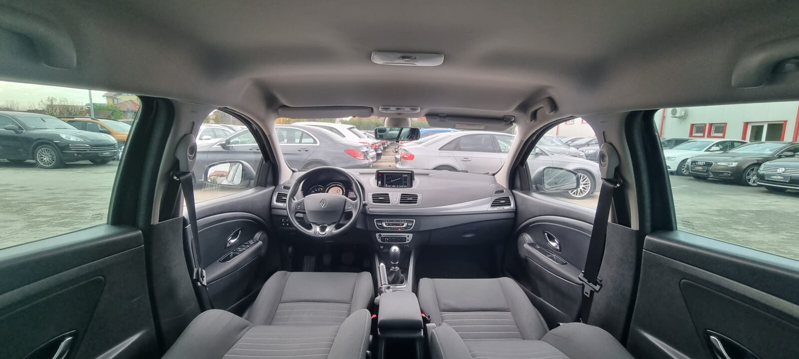 RENAULT MEGANE, 1.2 BENZINA, 116 CP, AN 2016, EURO 6     REVIZIE EFECTUATA ( DISTRIBUTIE + ULEI SI FILTRE )     RATE-LIVRARE-GARANTIE