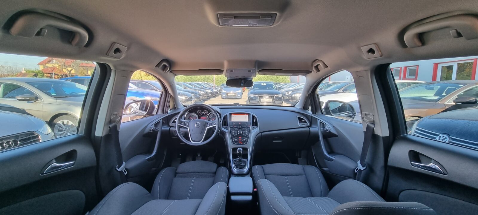 OPEL ASTRA J, 1.6 DIESEL, 136 CP, AN 2015, EURO 6     RATE-LIVRARE-GARANTIE