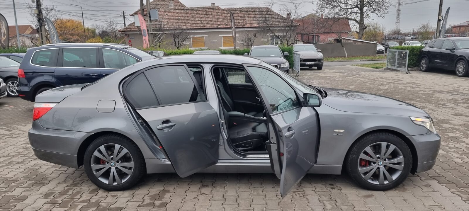 BMW 525D XDRIVE, 3.0 DIESEL, 197 CP, AN 2009    RATE-LIVRARE-GARANTIE