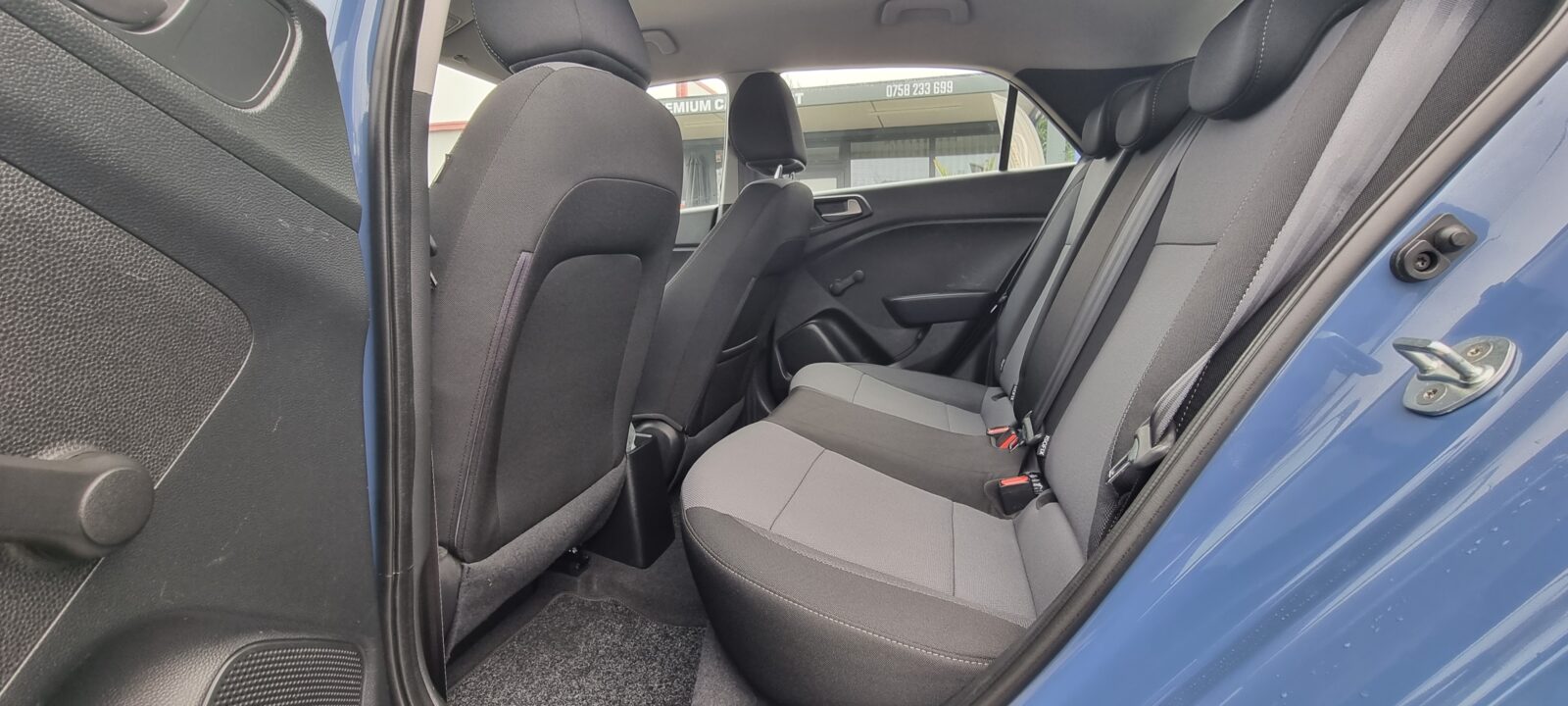 HYUNDAI i20, 1.25 BENZINA, 75 CP, AN 2017, EURO 6      REVIZIE EFECTUATA ( DISTRIBUTIE + ULEI SI FILTRE )   RATE-LIVRARE-GARANTIE