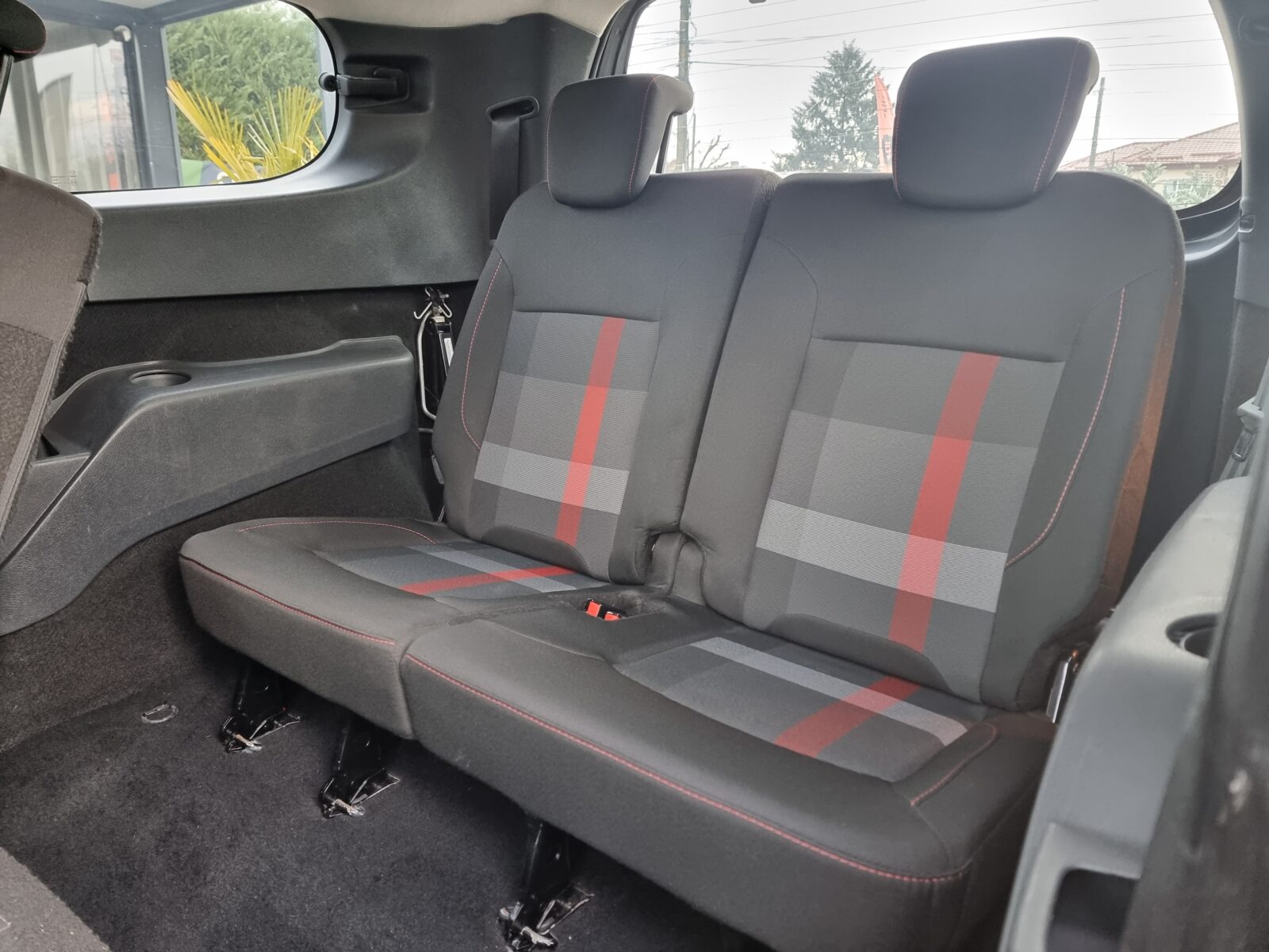 DACIA LODGY STEPWAY, 7 LOCURI, 1.3 BENZINA, 131 CP, AN 2019, EURO 6     RATE-LIVRARE-GARANTIE