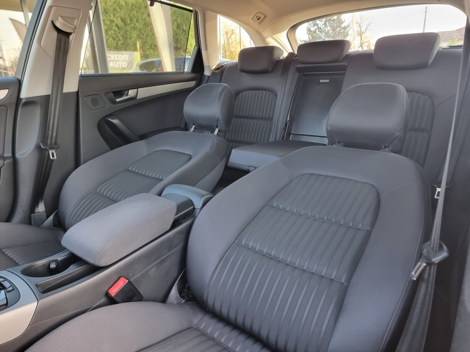 AUDI A4, 2.0 TDI, 143 CP, AN 2010, EURO 5    RATE-LIVRARE-GARANTIE