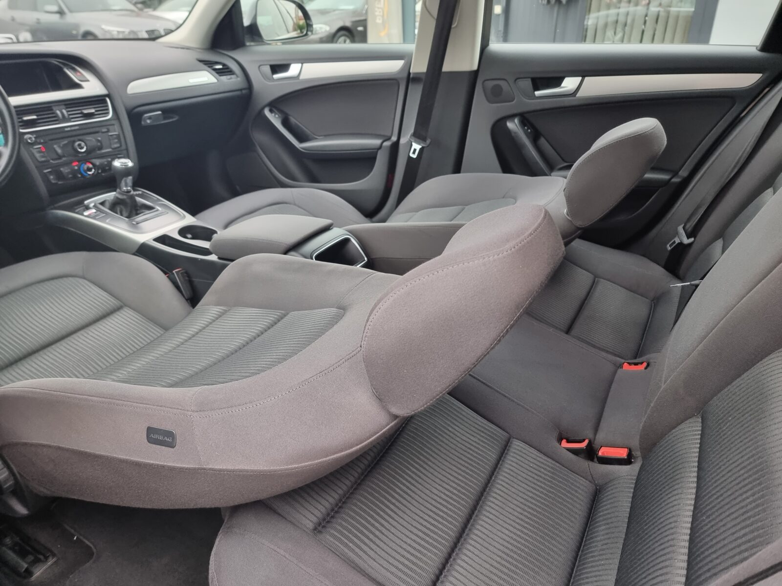AUDI A4 QUATTRO, 2.0 TDI, 143 CP, AN 2009, EURO 5      RATE-LIVRARE-GARANTIE