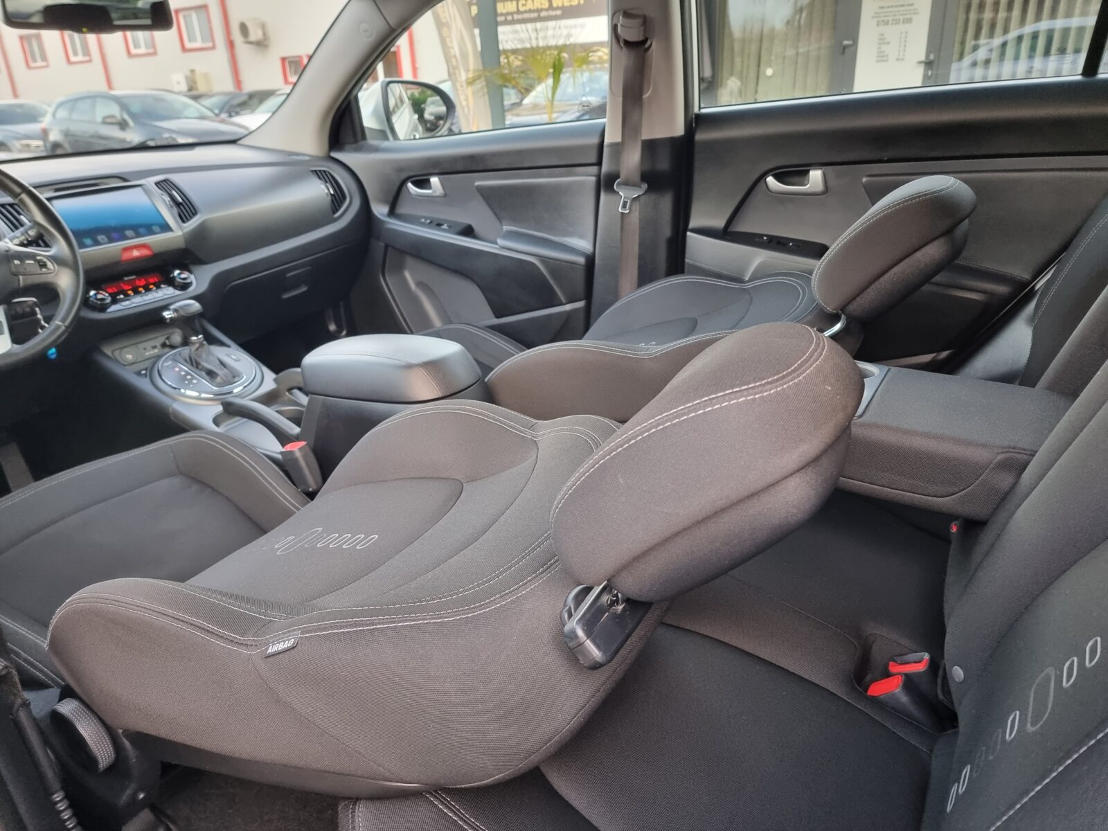KIA SPORTAGE 4X4, 2.0 DIESEL, 136 CP, AN 2010, EURO 5    RATE-LIVRARE-GARANTIE
