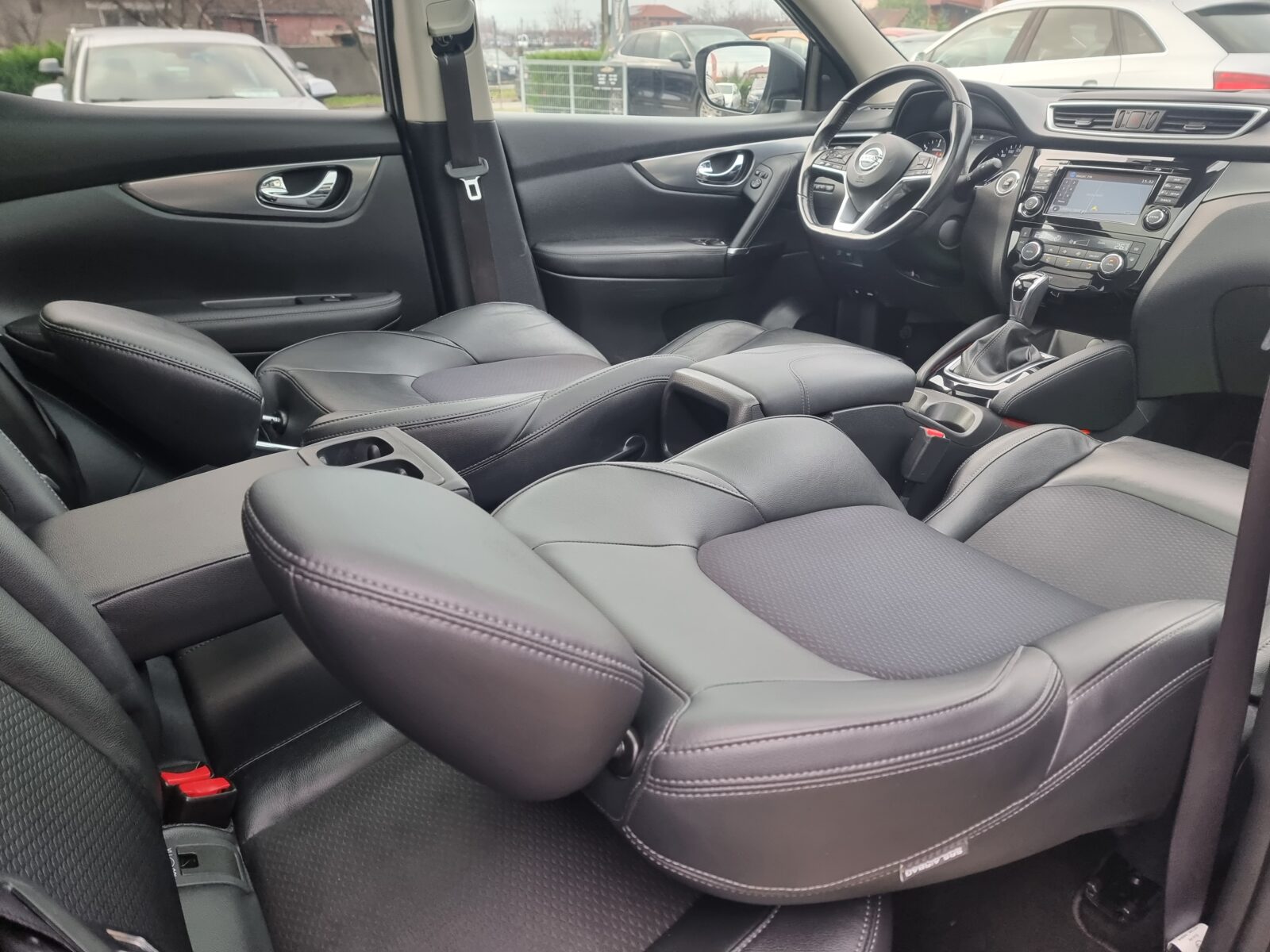 NISSAN QASHQAI, 1.6 DIESEL, 131 CP, AN 2018, EURO 6      RATE-LIVRARE-GARANTIE