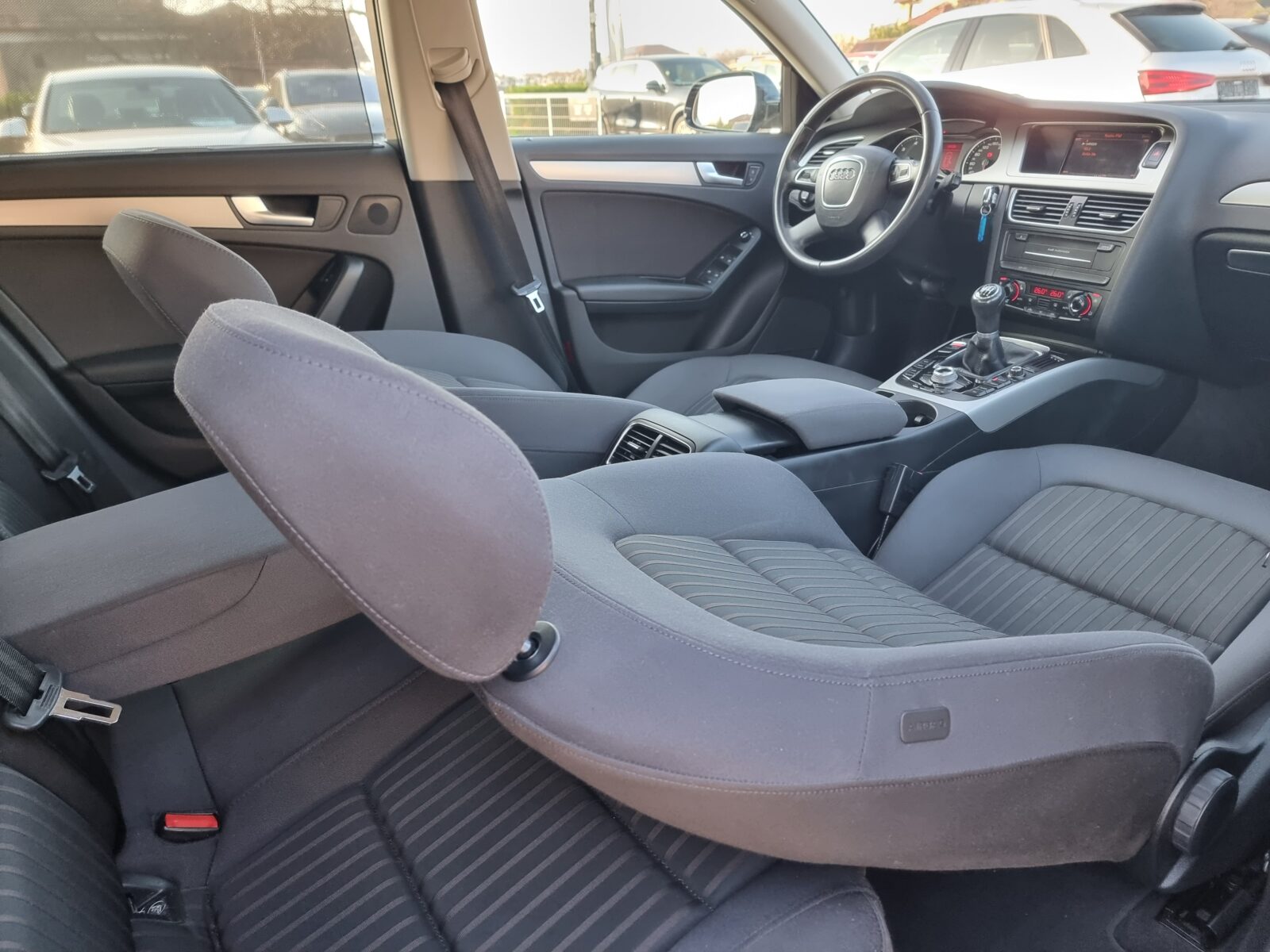 AUDI A4, 2.0 TDI, 143 CP, AN 2010, EURO 5    RATE-LIVRARE-GARANTIE