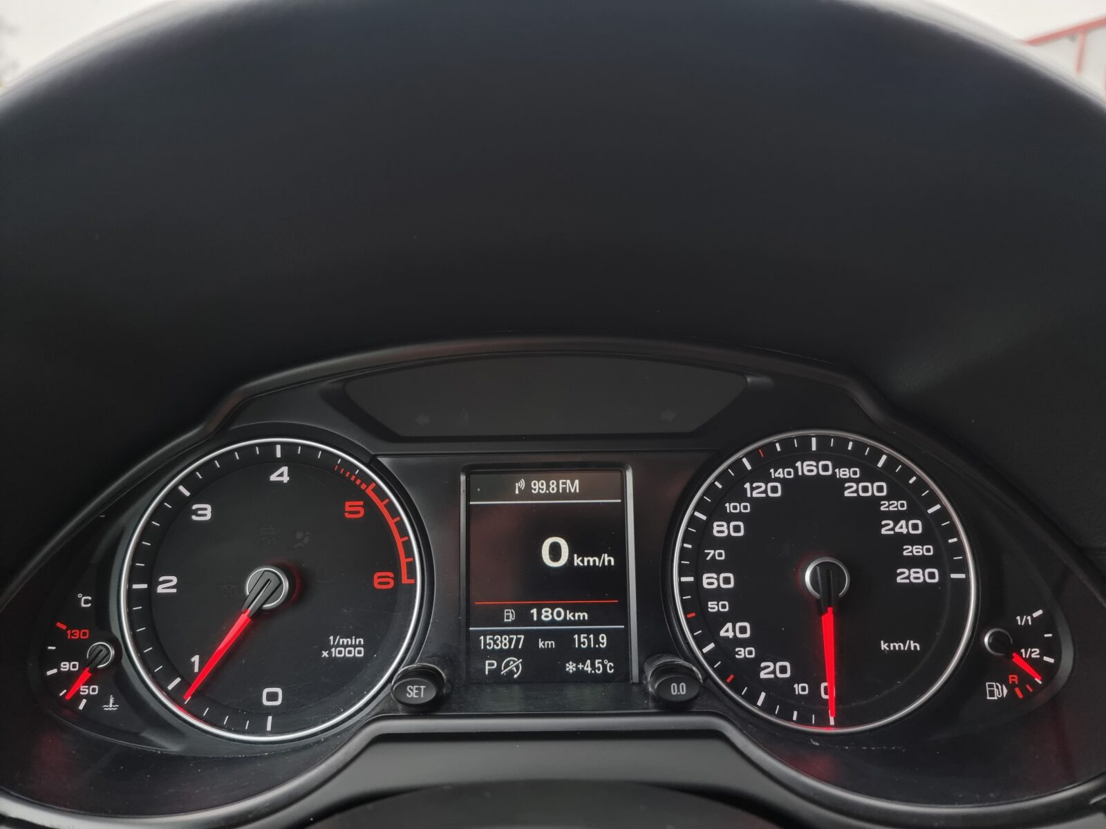 AUDI Q5 S-LINE QUATTRO, 2.0 TDI, 190 CP, AN 2017, EURO 6    REVIZIE EFECTUATA ( DISTRIBUTIE + ULEI SI FILTRE )     RATE-LIVRARE-GARANTIE
