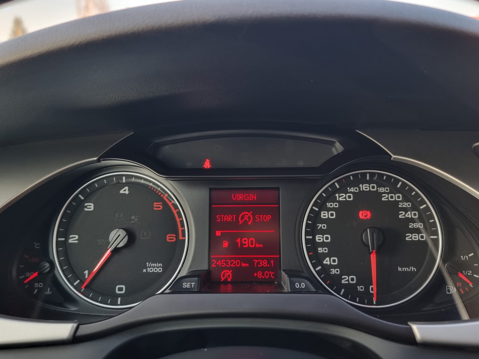 AUDI A4, 2.0 TDI, 143 CP, AN 2010, EURO 5    RATE-LIVRARE-GARANTIE