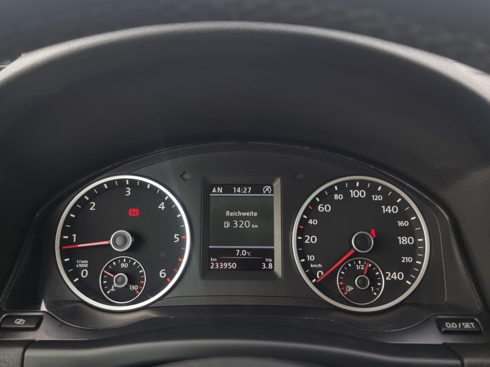 VW TIGUAN, 2.0 TDI, 140 CP, AN 2012, EURO 5     RATE-LIVRARE-GARANTIE