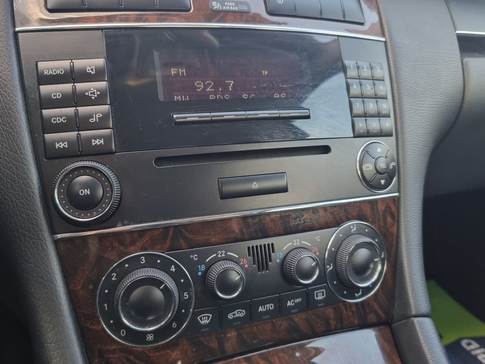 MERCEDES C180, 1.8 BENZINA, 143 CP, AN 2005      REVIZIE EFECTUATA ( DISTRIBUTIE + ULEI SI FILTRE )     RATE-LIVRARE-GARANTIE