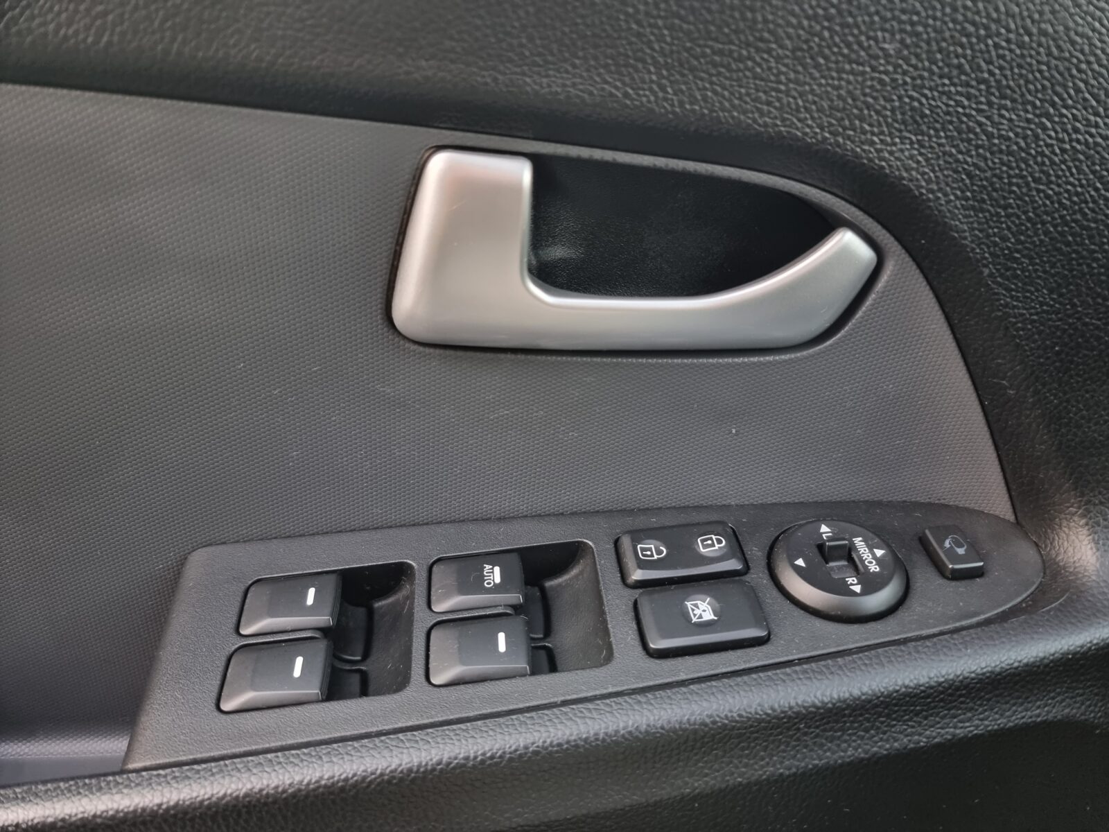 KIA SPORTAGE 4X4, 2.0 DIESEL, 136 CP, AN 2010, EURO 5    RATE-LIVRARE-GARANTIE