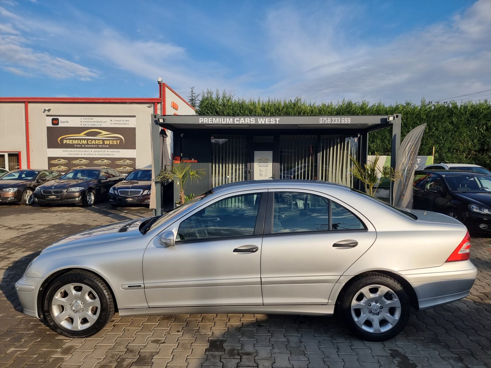MERCEDES C180, 1.8 BENZINA, 143 CP, AN 2005      REVIZIE EFECTUATA ( DISTRIBUTIE + ULEI SI FILTRE )     RATE-LIVRARE-GARANTIE