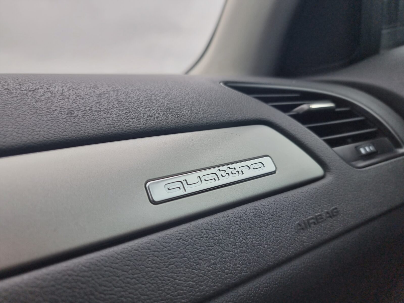 AUDI A4 QUATTRO, 2.0 TDI, 143 CP, AN 2009, EURO 5      RATE-LIVRARE-GARANTIE