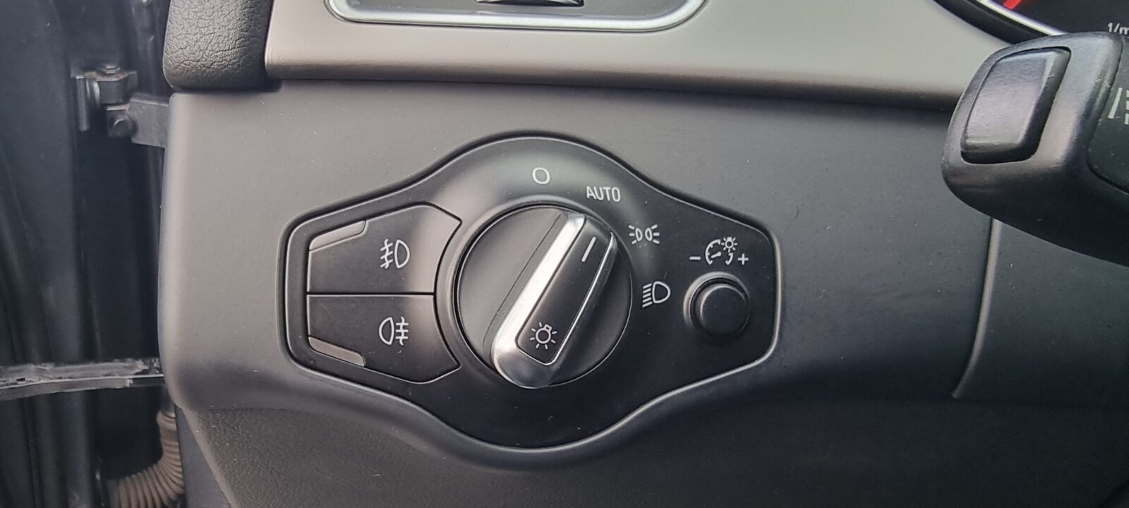 AUDI A4 S-LINE QUATTRO, 2.0 TDI, 177 CP, AN 2015, EURO 5    RATE-LIVRARE-GARANTIE