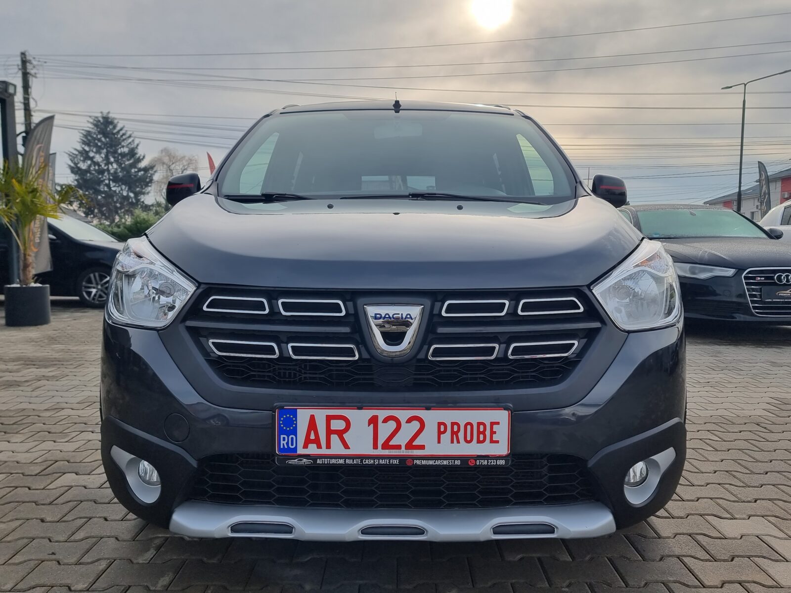 DACIA LODGY STEPWAY, 7 LOCURI, 1.3 BENZINA, 131 CP, AN 2019, EURO 6     RATE-LIVRARE-GARANTIE