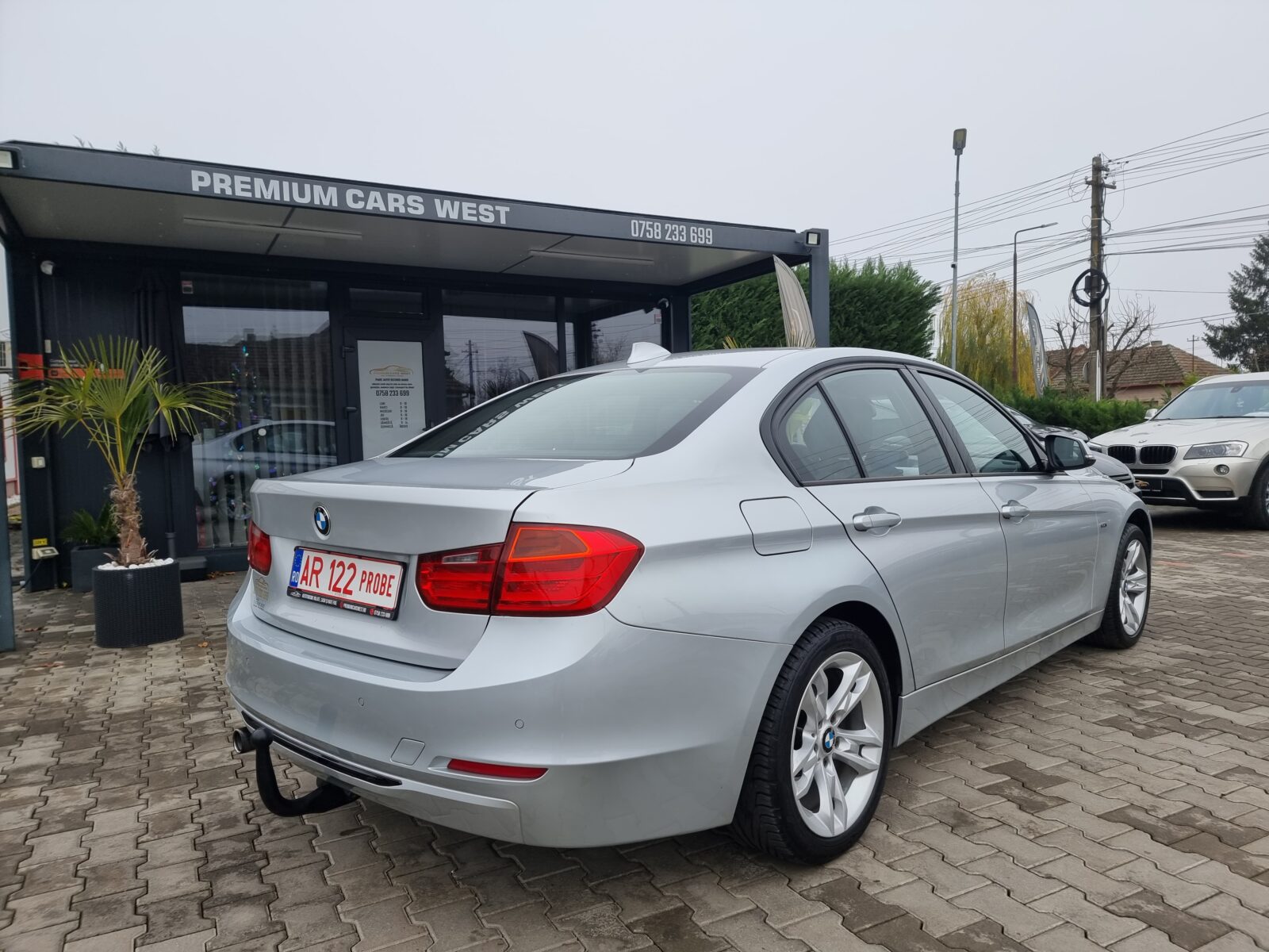 BMW SERIA 3, 2.0 DIESEL, 143 CP, AN 2013, EURO 5    RATE-LIVRARE-GARANTIE