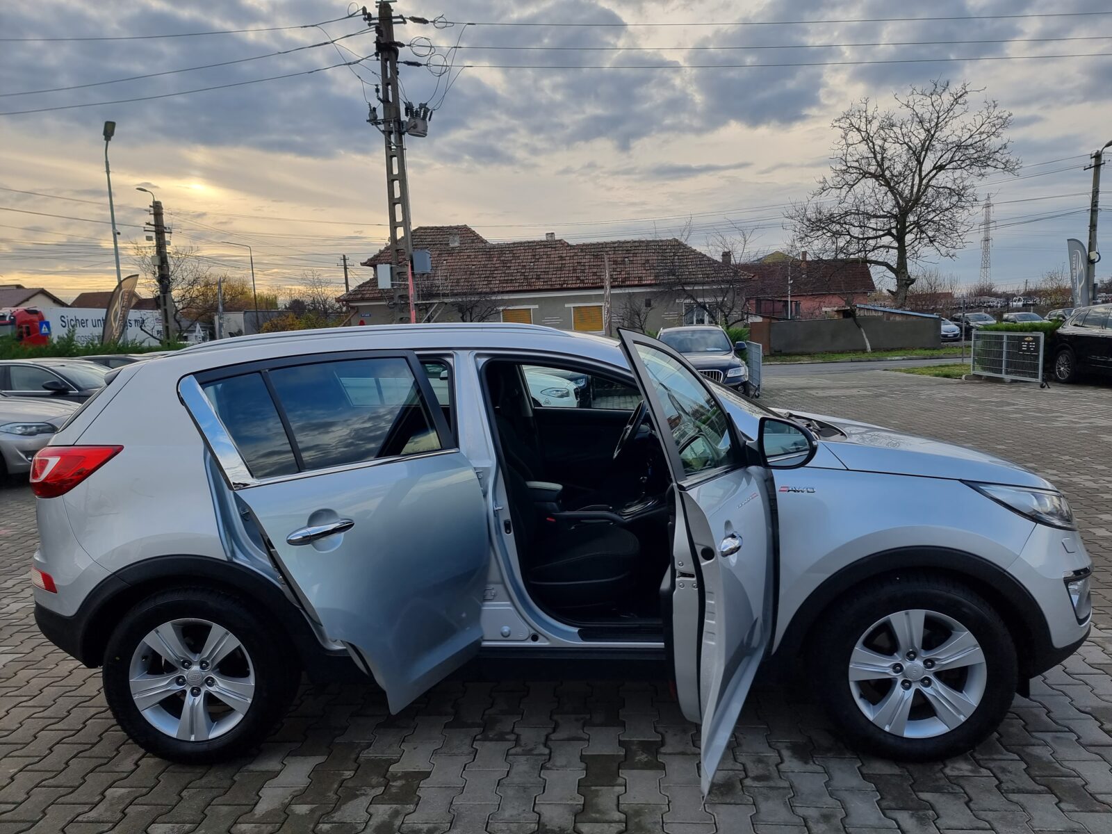 KIA SPORTAGE 4X4, 2.0 DIESEL, 136 CP, AN 2010, EURO 5    RATE-LIVRARE-GARANTIE