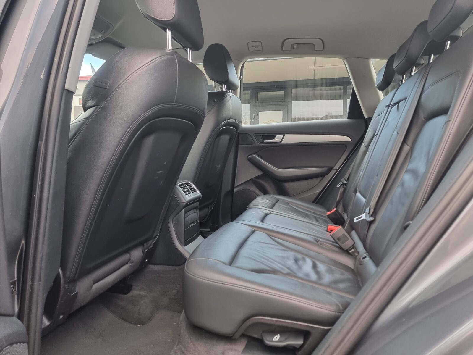 AUDI Q5 S-LINE QUATTRO, 2.0 TDI, 190 CP, AN 2017, EURO 6    REVIZIE EFECTUATA ( DISTRIBUTIE + ULEI SI FILTRE )     RATE-LIVRARE-GARANTIE