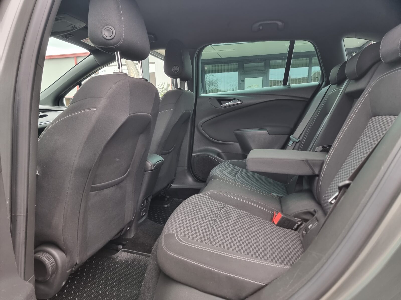 OPEL ASTRA K, 1.6 DIESEL, 110 CP, AN 2017, EURO 6  REVIZIE EFECTUATA ( DISTRIBUTIE + ULEI SI FILTRE )    RATE-LIVRARE-GARANTIE