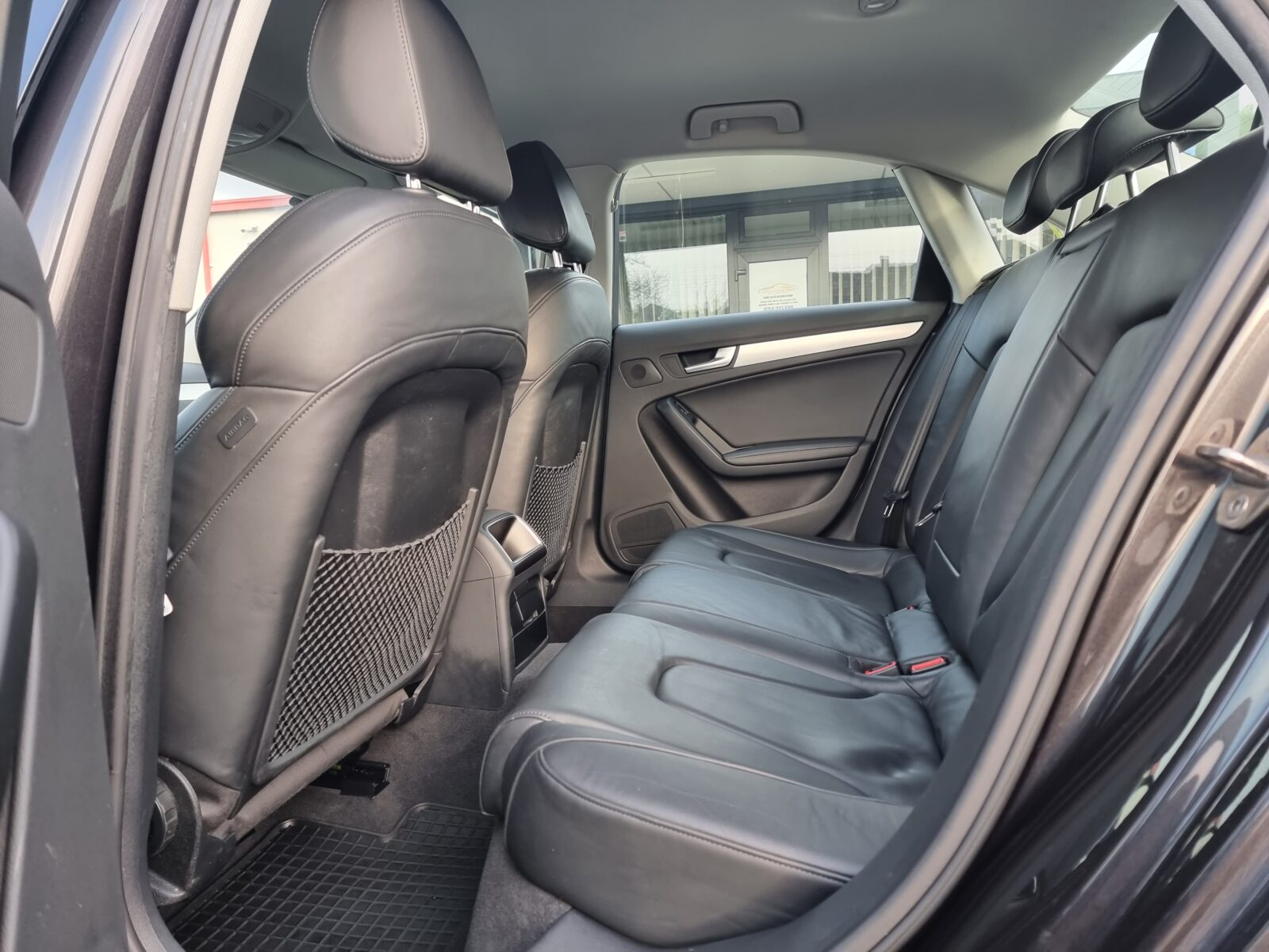 AUDI A4, 2.0 TDI, 143 CP, AN 2009, EURO 5    RATE-LIVRARE-GARANTIE