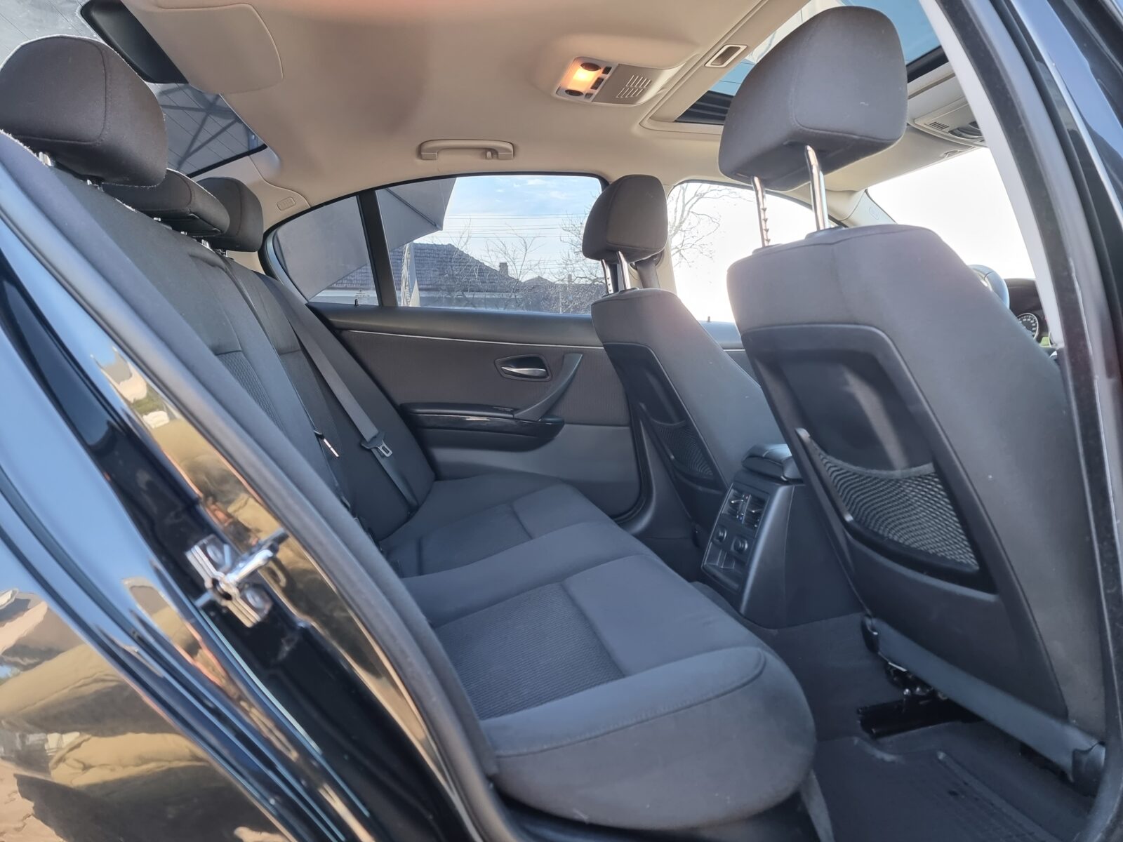 BMW SERIA 3, 2.0 DIESEL, 143 CP, AN 2009, EURO 5     RATE-LIVRARE-GARANTIE