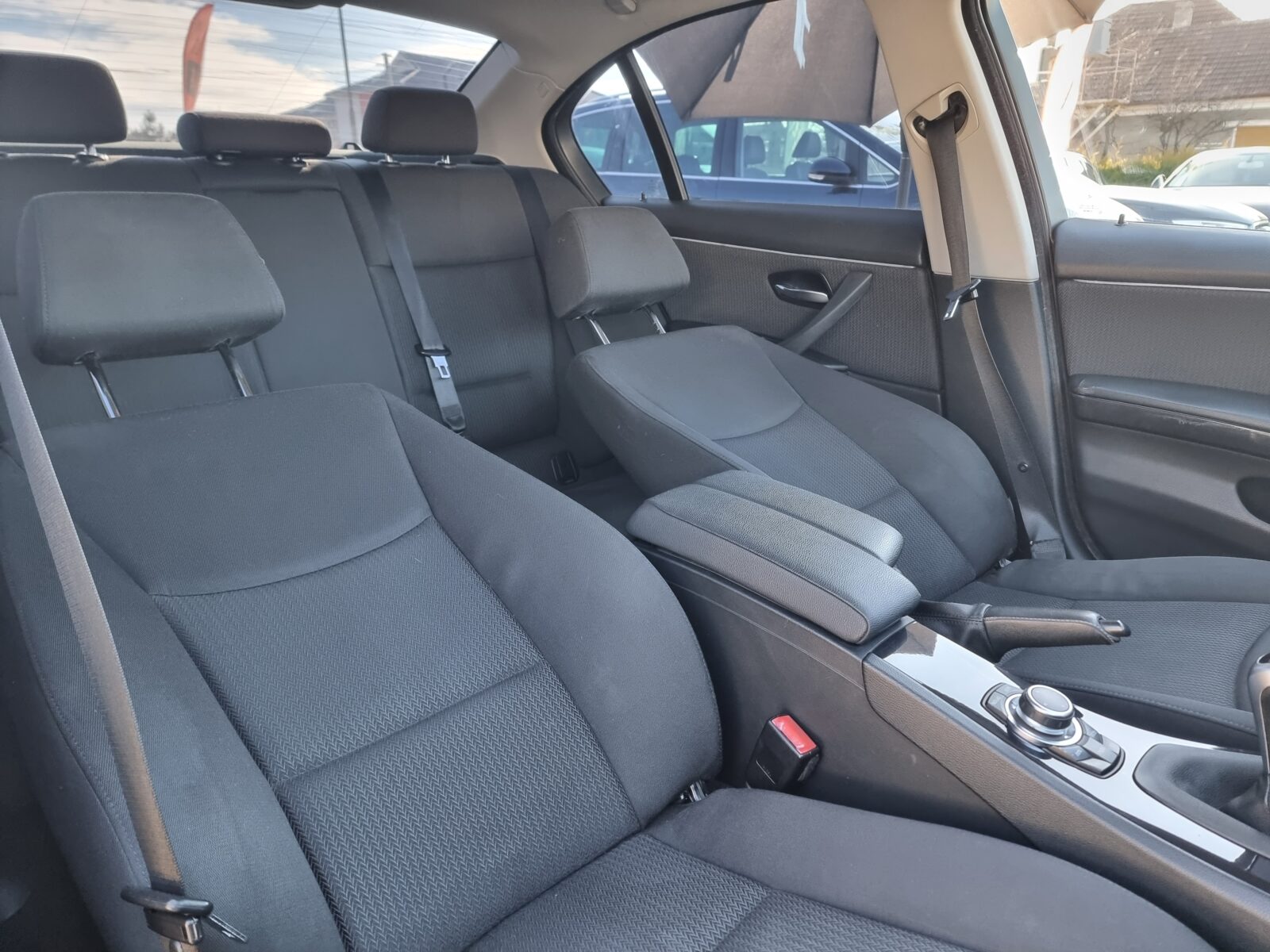 BMW SERIA 3, 2.0 DIESEL, 143 CP, AN 2009, EURO 5     RATE-LIVRARE-GARANTIE