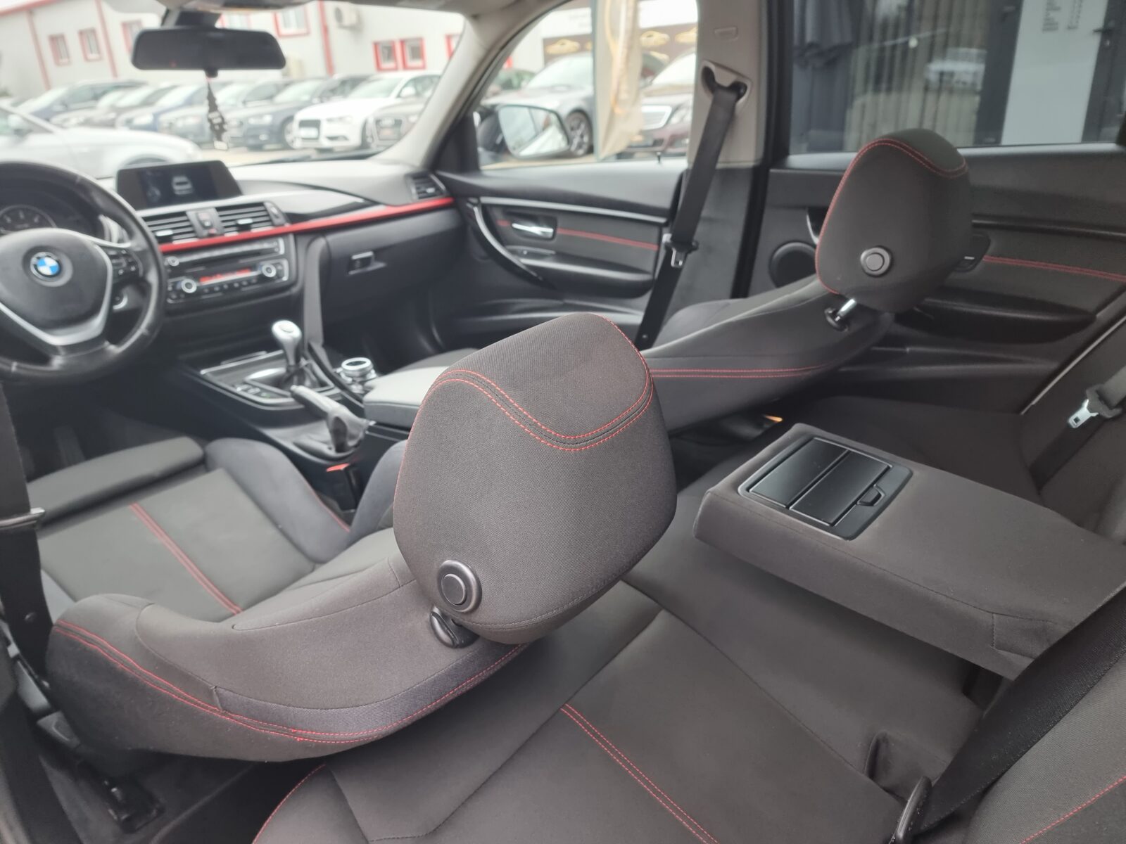 BMW SERIA 3 XDRIVE, 2.0 DIESEL, 143 CP, AN 2015, EURO 5     RATE-LIVRARE-GARANTIE