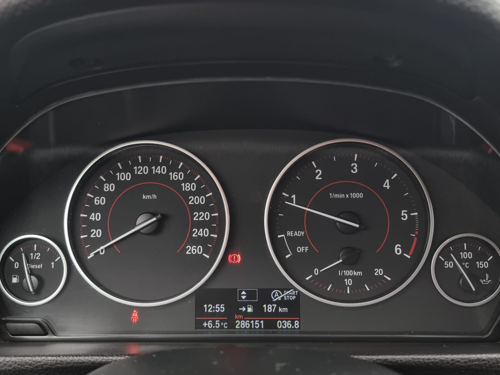 BMW SERIA 3 XDRIVE, 2.0 DIESEL, 143 CP, AN 2015, EURO 5     RATE-LIVRARE-GARANTIE