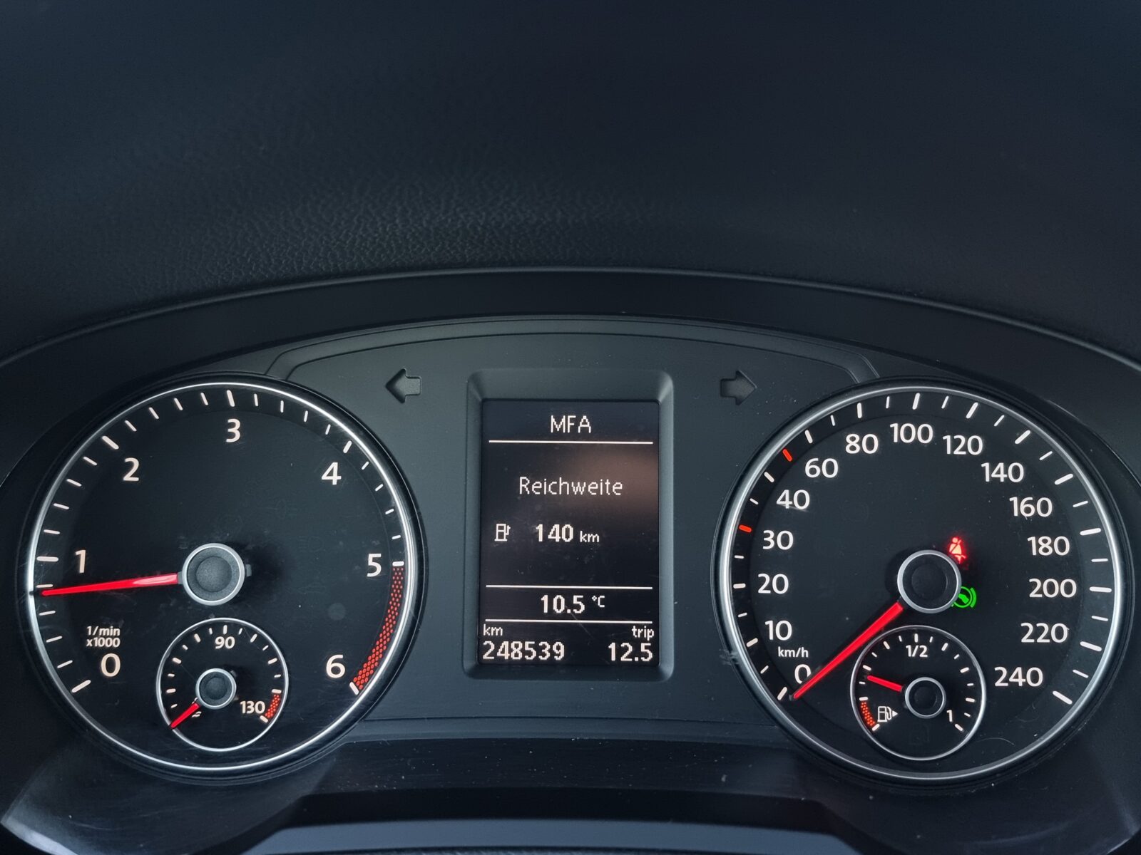 VW SHARAN BUSINESS, 6 LOCURI, 2.0 TDI, 140 CP, AN 2011, EURO 5     RATE-LIVRARE-GARANTIE