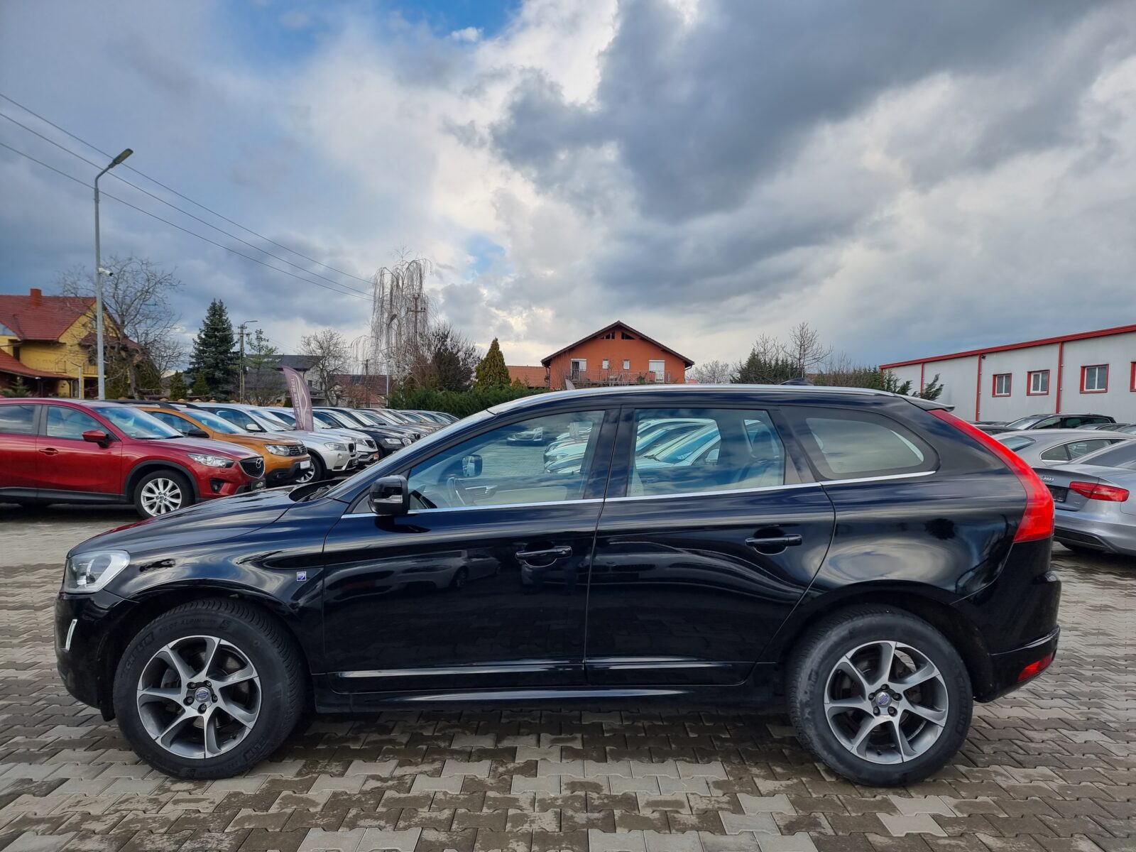 VOLVO XC-60 4X4 OCEAN RACE, 2.4 DIESEL, 190 CP, AN 2016, EURO 6    RATE-LIVRARE-GARANTIE