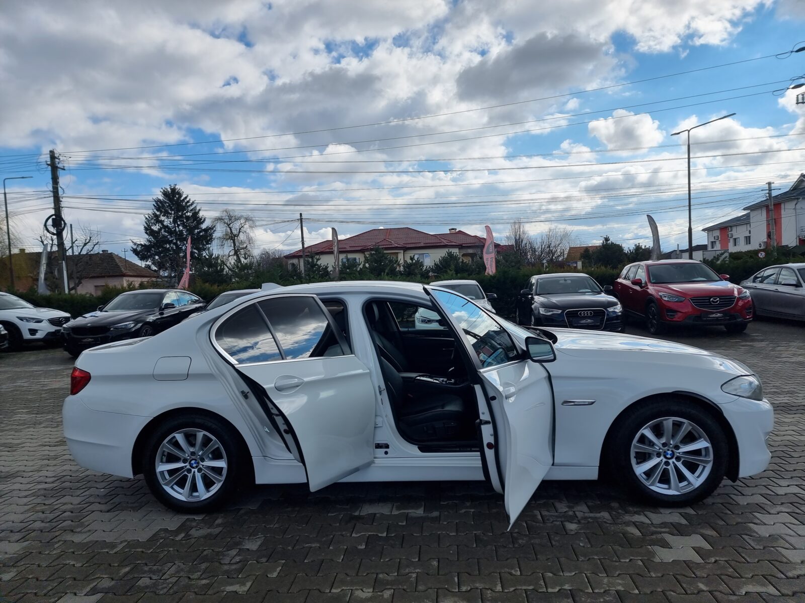 BMW 525D XDRIVE, 2.0 DIESEL, 218 CP, AN 2011, EURO 5   RATE-LIVRARE-GARANTIE