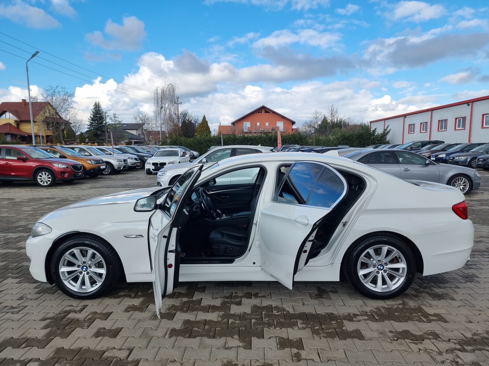 BMW 525D XDRIVE, 2.0 DIESEL, 218 CP, AN 2011, EURO 5   RATE-LIVRARE-GARANTIE