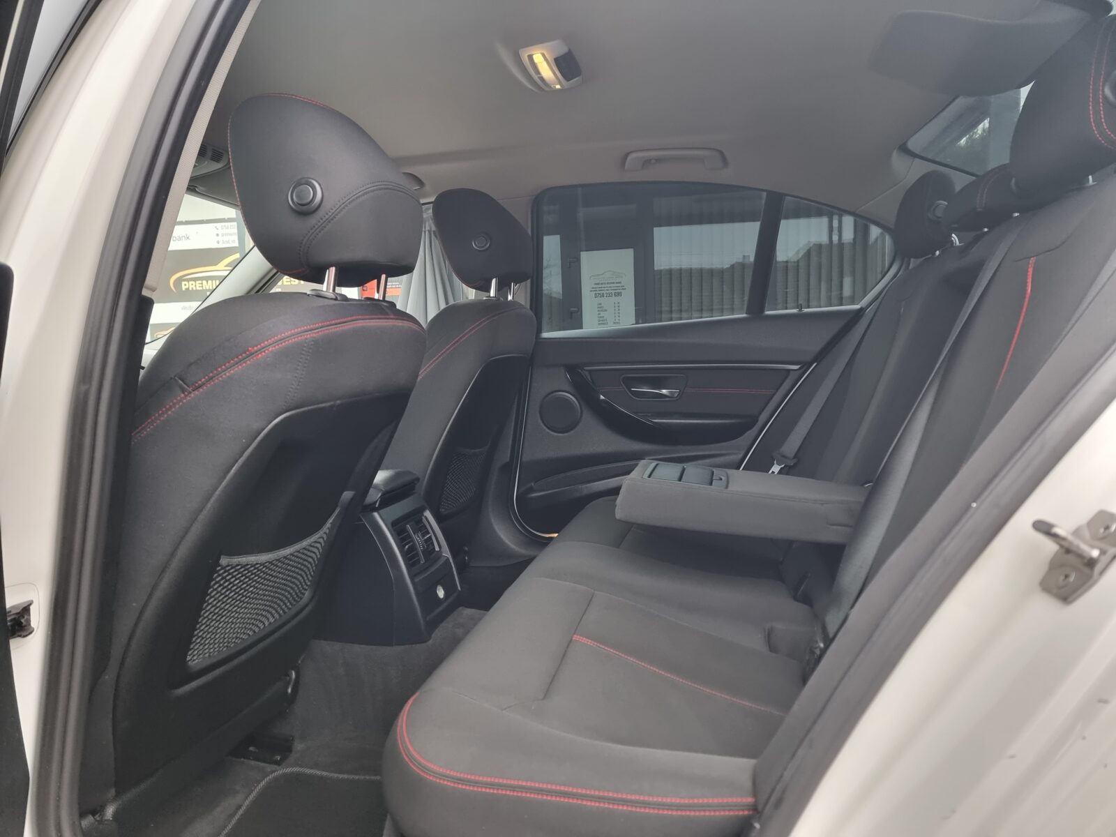 BMW SERIA 3 XDRIVE, 2.0 DIESEL, 143 CP, AN 2015, EURO 5     RATE-LIVRARE-GARANTIE