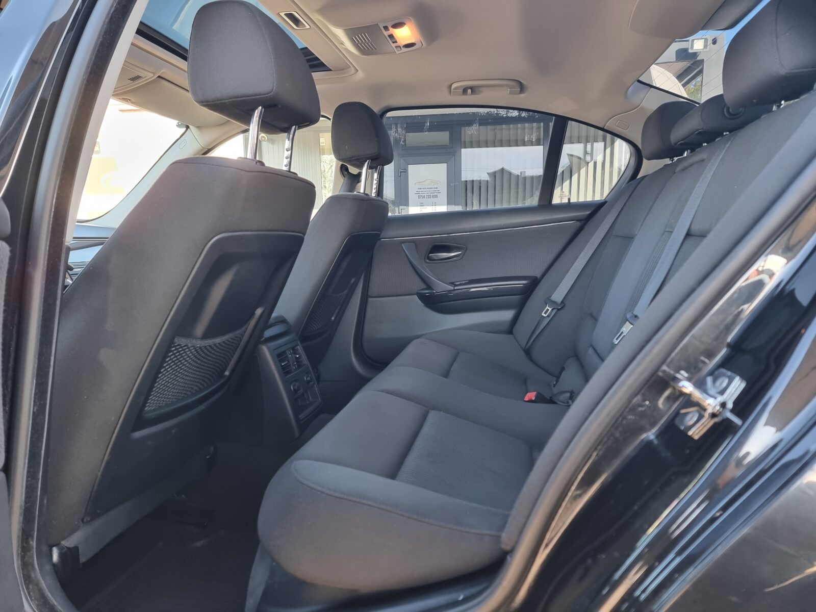 BMW SERIA 3, 2.0 DIESEL, 143 CP, AN 2009, EURO 5     RATE-LIVRARE-GARANTIE